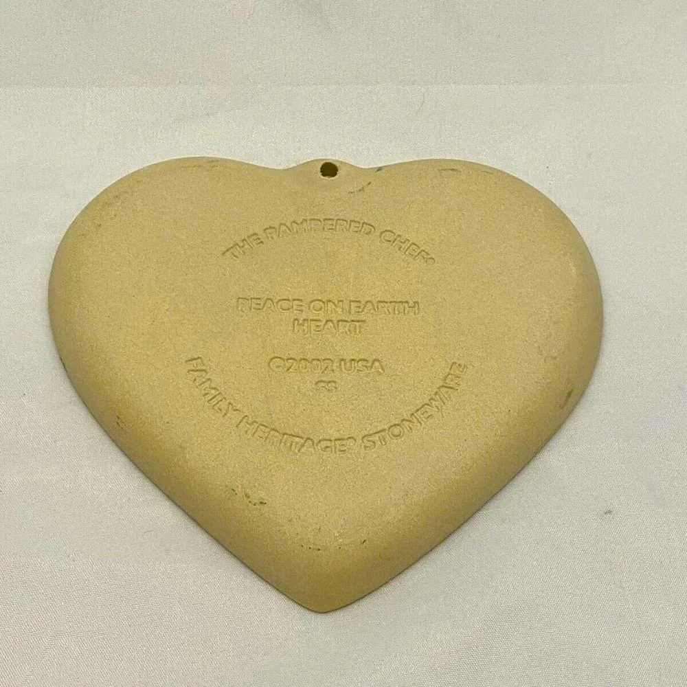 Shortbread Cookie Mold Pampered Chef Stoneware 2002 Peace On Earth Heart